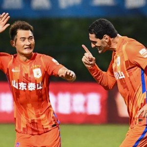 体育平台-​泰山连胜暗藏中前场试阵 对阵大连预备新杀手锏？