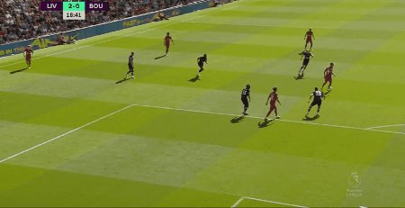 1661610014467044494.gif liv bou 5.gif